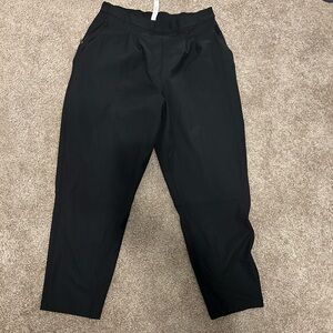 Lulu Lemon joggers size 10. Like new.